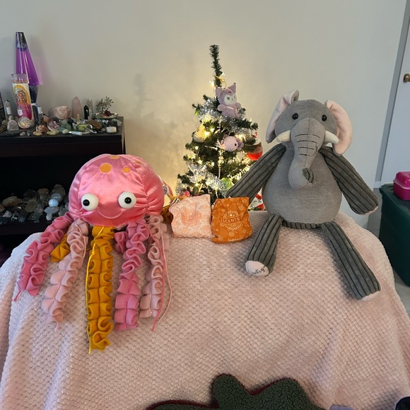 Jazzie Jellyfish and Ollie Elephant Scentsy Buddy set - Picture 1 of 16